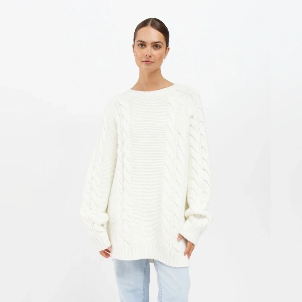 Brunette the Label Adele Cable Knit Sweater in Cream/ Whit - Size L/XL - Picture 1 of 3